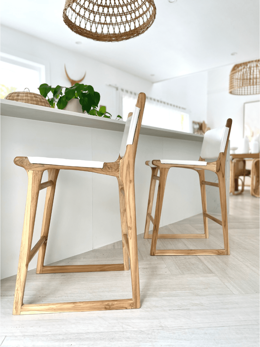 Daisy Kitchen Stool