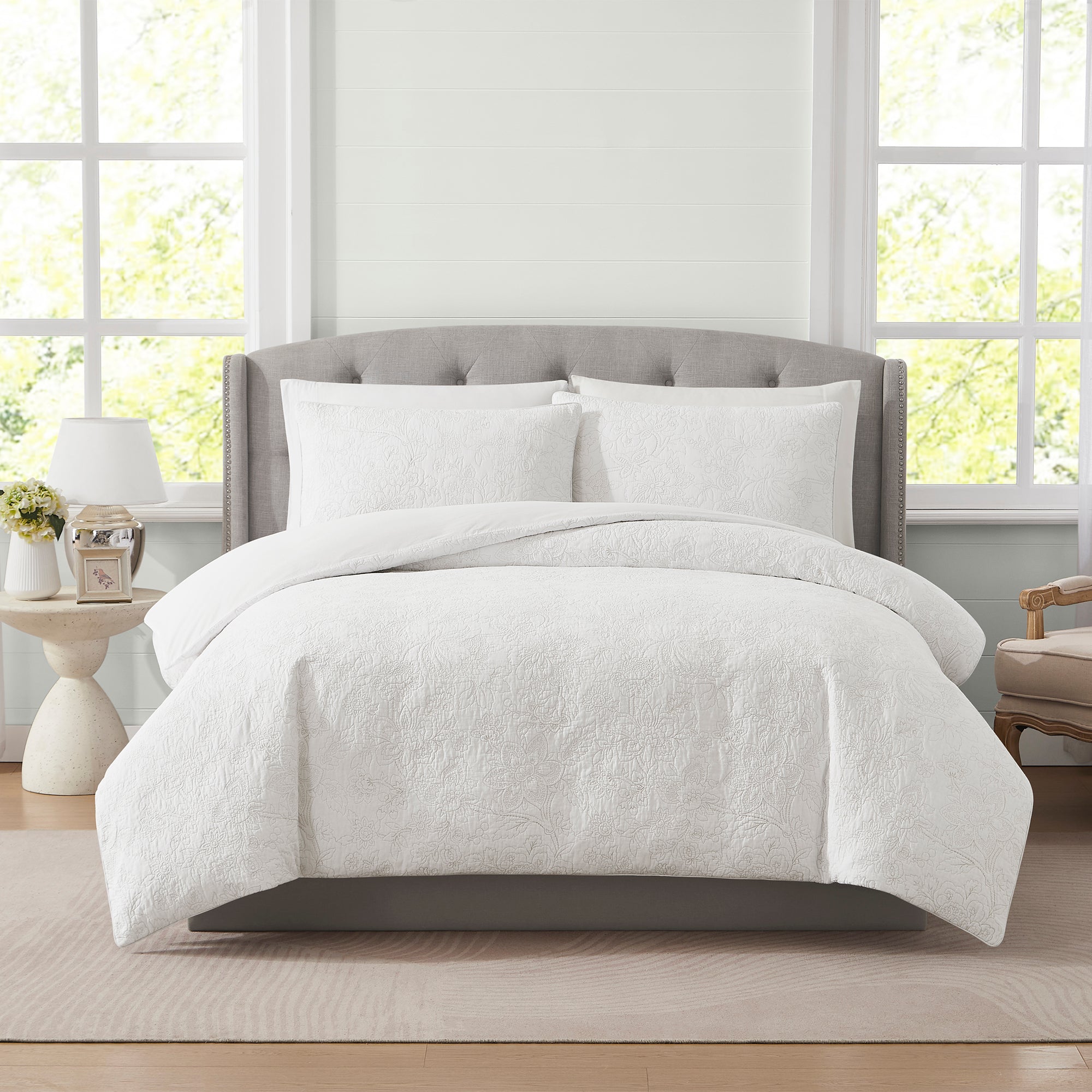 Trailing Laurissa Quilt Cover Set