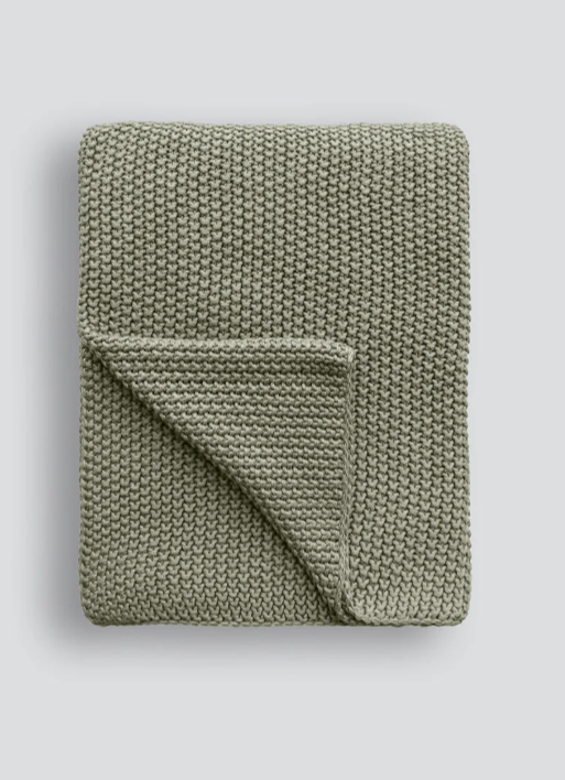 Devon Throw